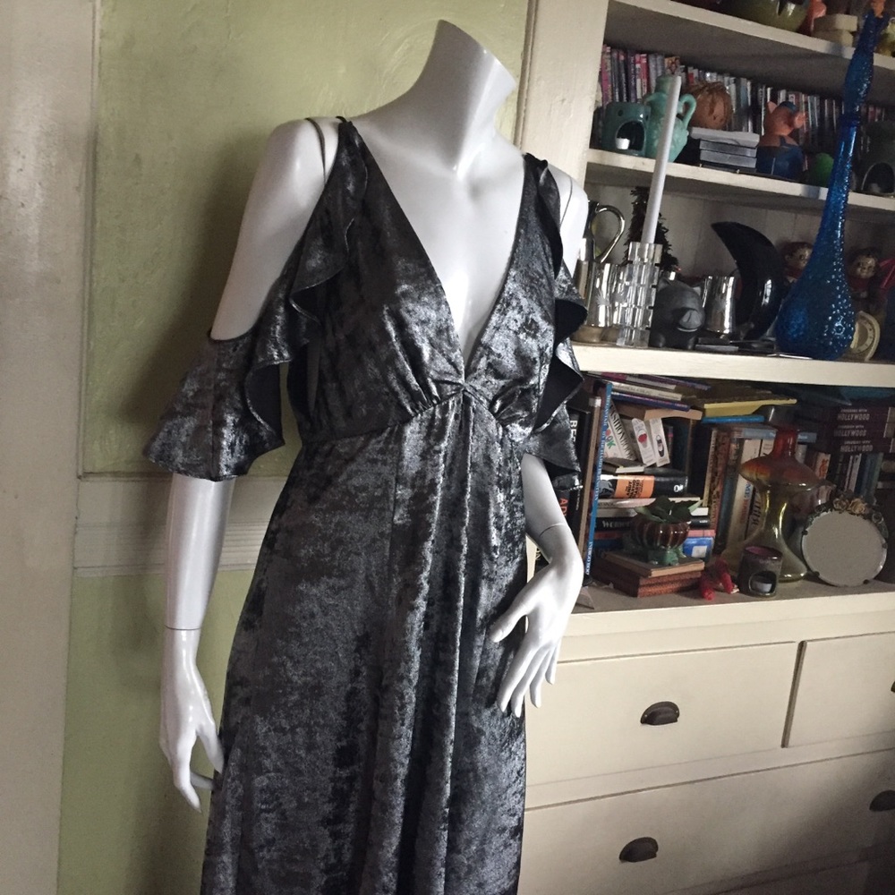 TOPSHOP silver long dress 👗